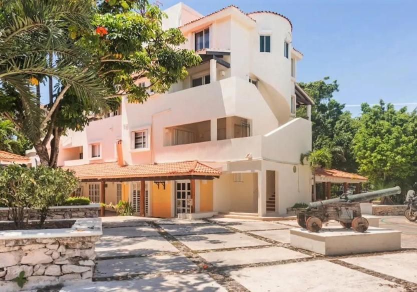 Private Rooms In A Hotel-Type Apartment - Super Located Puerto Aventuras Eksteriør bilde