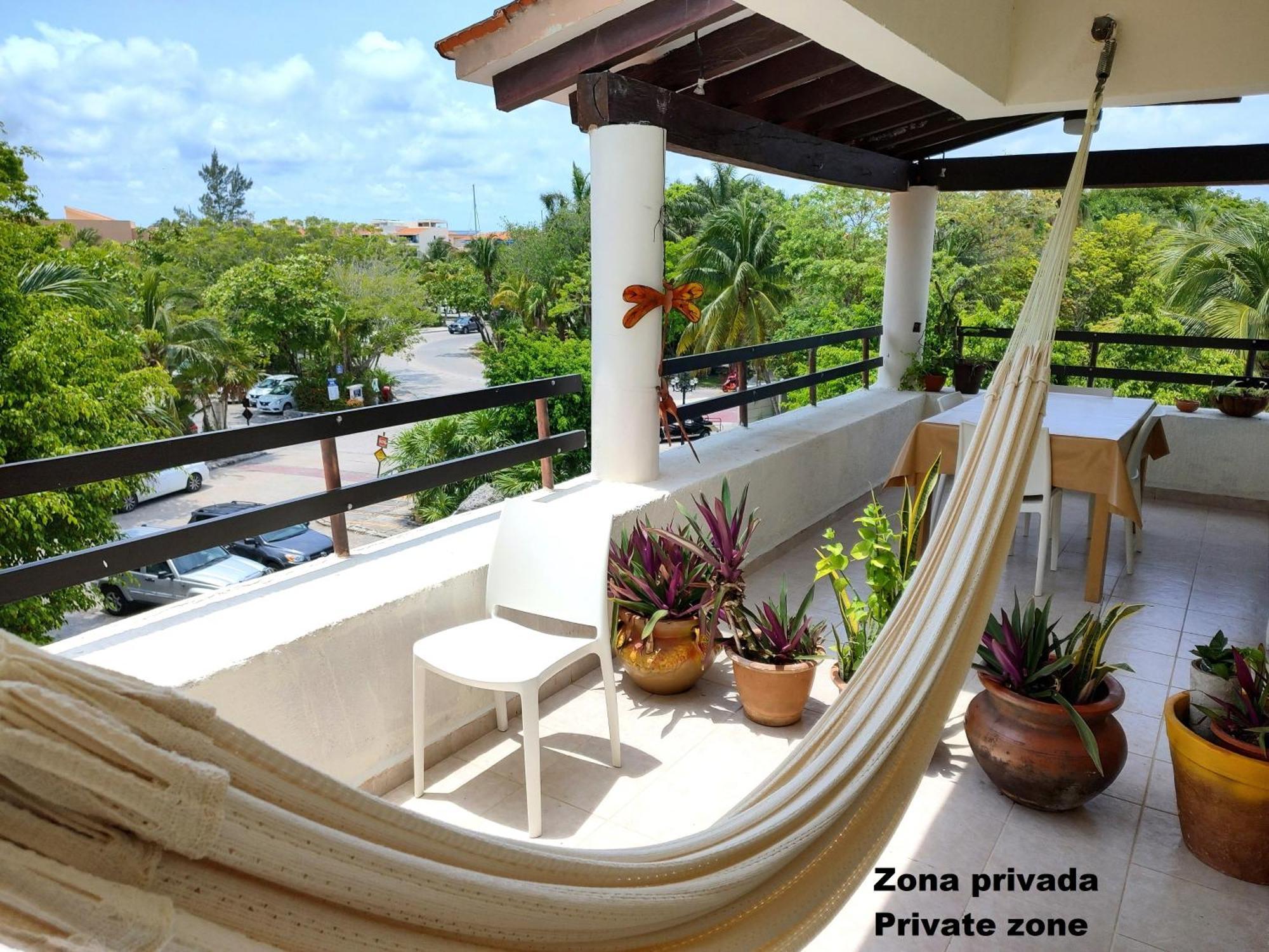 Private Rooms In A Hotel-Type Apartment - Super Located Puerto Aventuras Eksteriør bilde