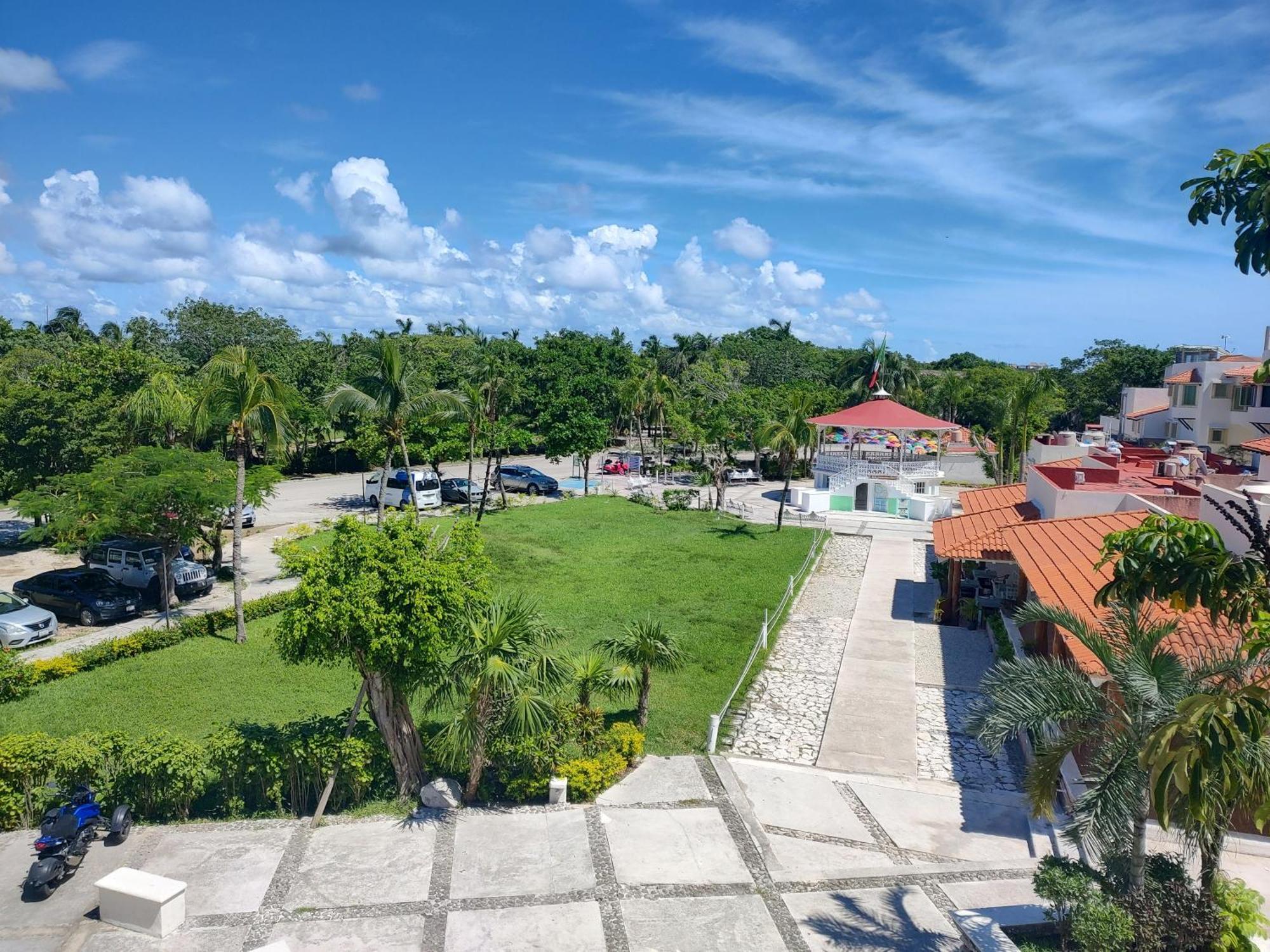 Private Rooms In A Hotel-Type Apartment - Super Located Puerto Aventuras Eksteriør bilde
